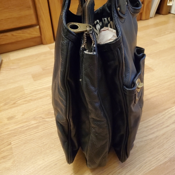 Marc by Marc Jacobs Totally Turnlock Teri Tote Genuine Leather - Picture 12 of 16